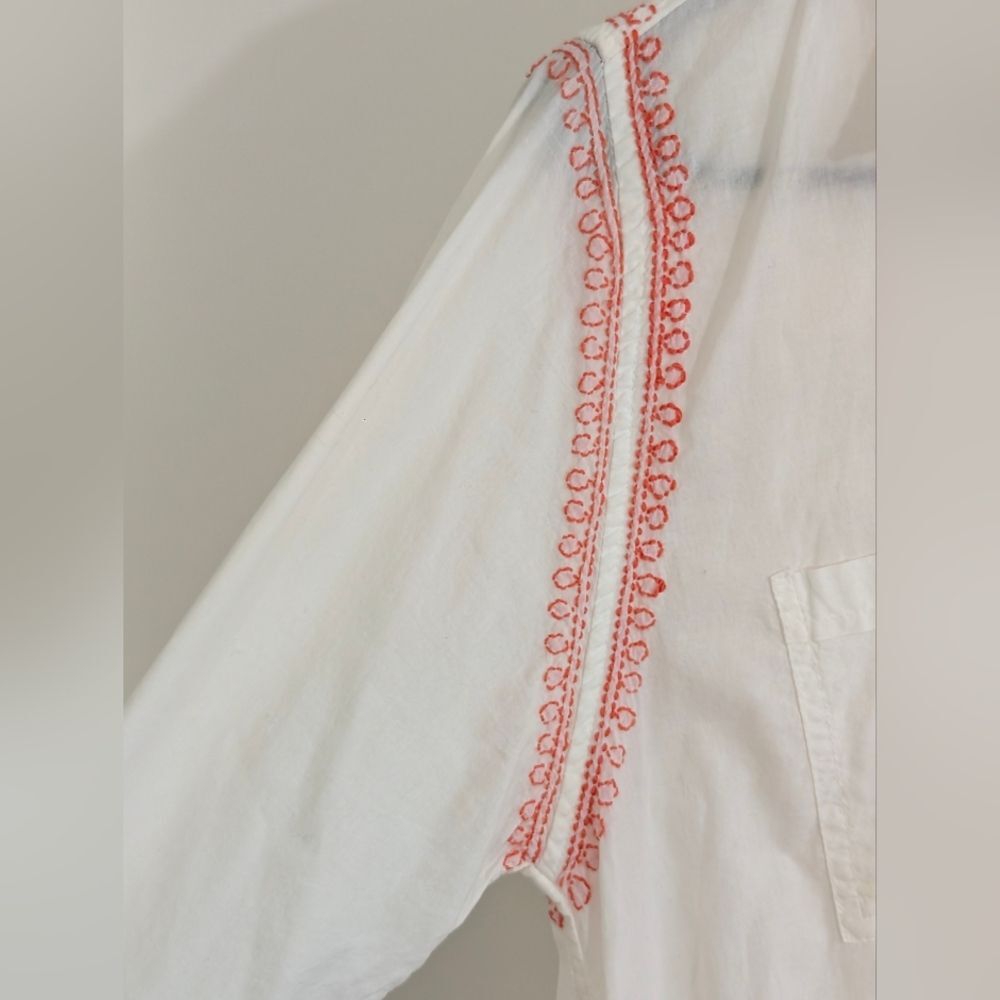 Subtle Luxury Boyfriend Shirt S/M White Cotton Embroidered Tunic Beach Boho - Picture 5 of 10